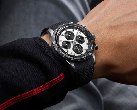 Pandial New Chrono_wrist shot_2 [50%].jpg